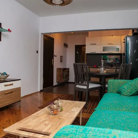 Apartamento Апартамент Крис Varna
