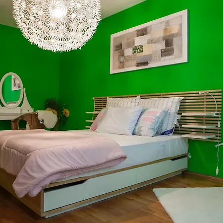 Apartamento Апартамент Крис Varna