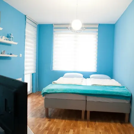 Апартамент Крис Apartamento *